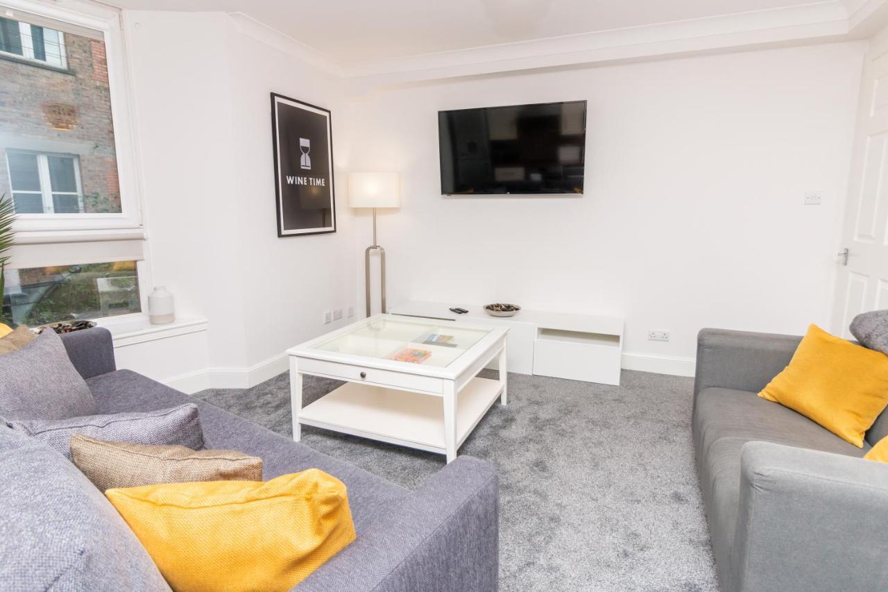 D'City Apartment, Up To 5 Guests ดันดี ภายนอก รูปภาพ